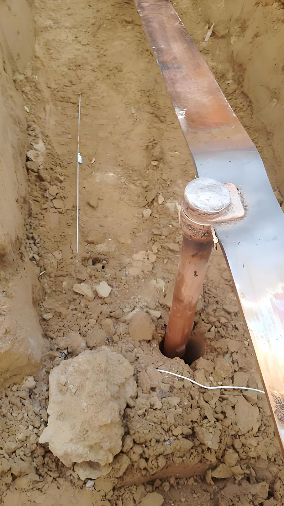 風(fēng)電防雷接閃器更佳
布置方案